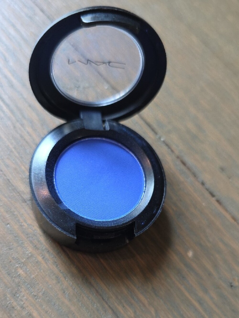 MAC Cosmetics Single Eyeshadow – Atlantic Blue. NEW